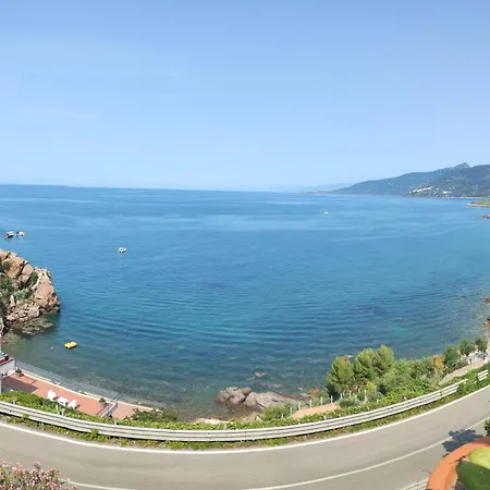 Kalura Sea - Private Holiday home Cefalu